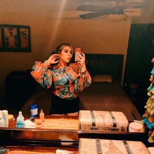 Meet your Posher, Ana